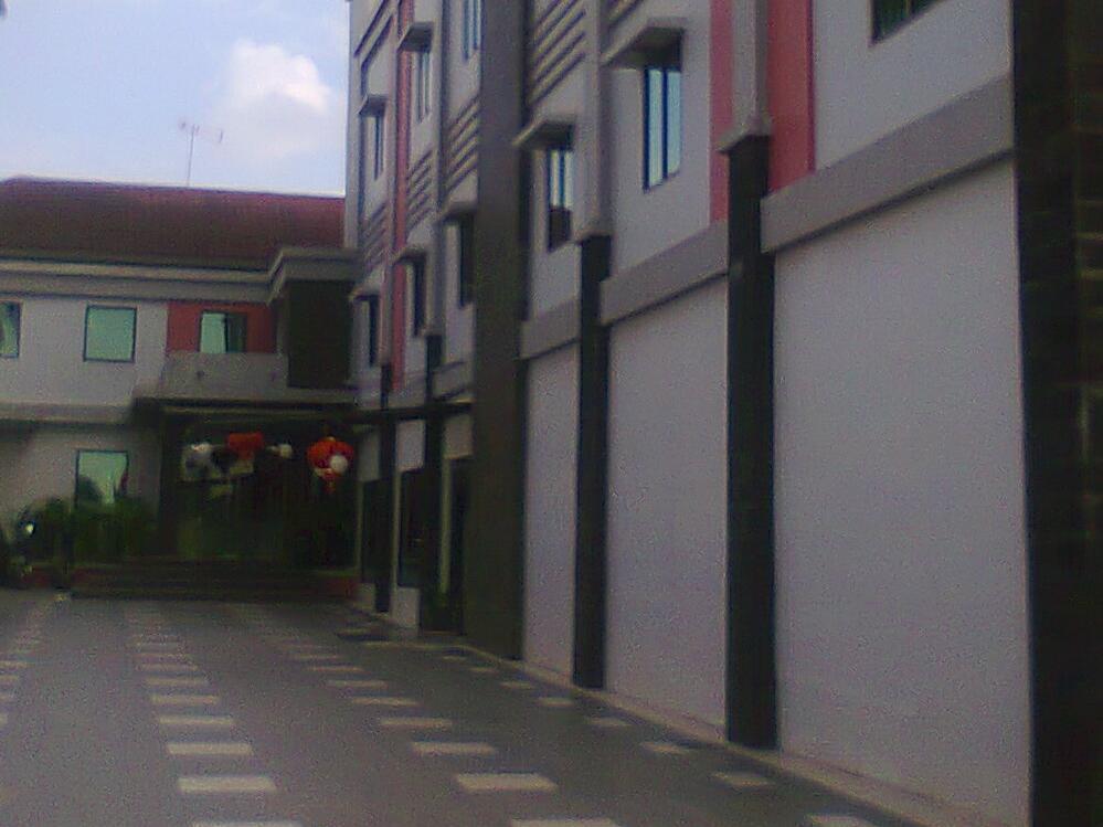 Feodora Airport Hotel Palimbão Exterior foto